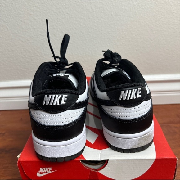 Panda Dunks Nike Low Mens Size 11 - Picture 4 of 9